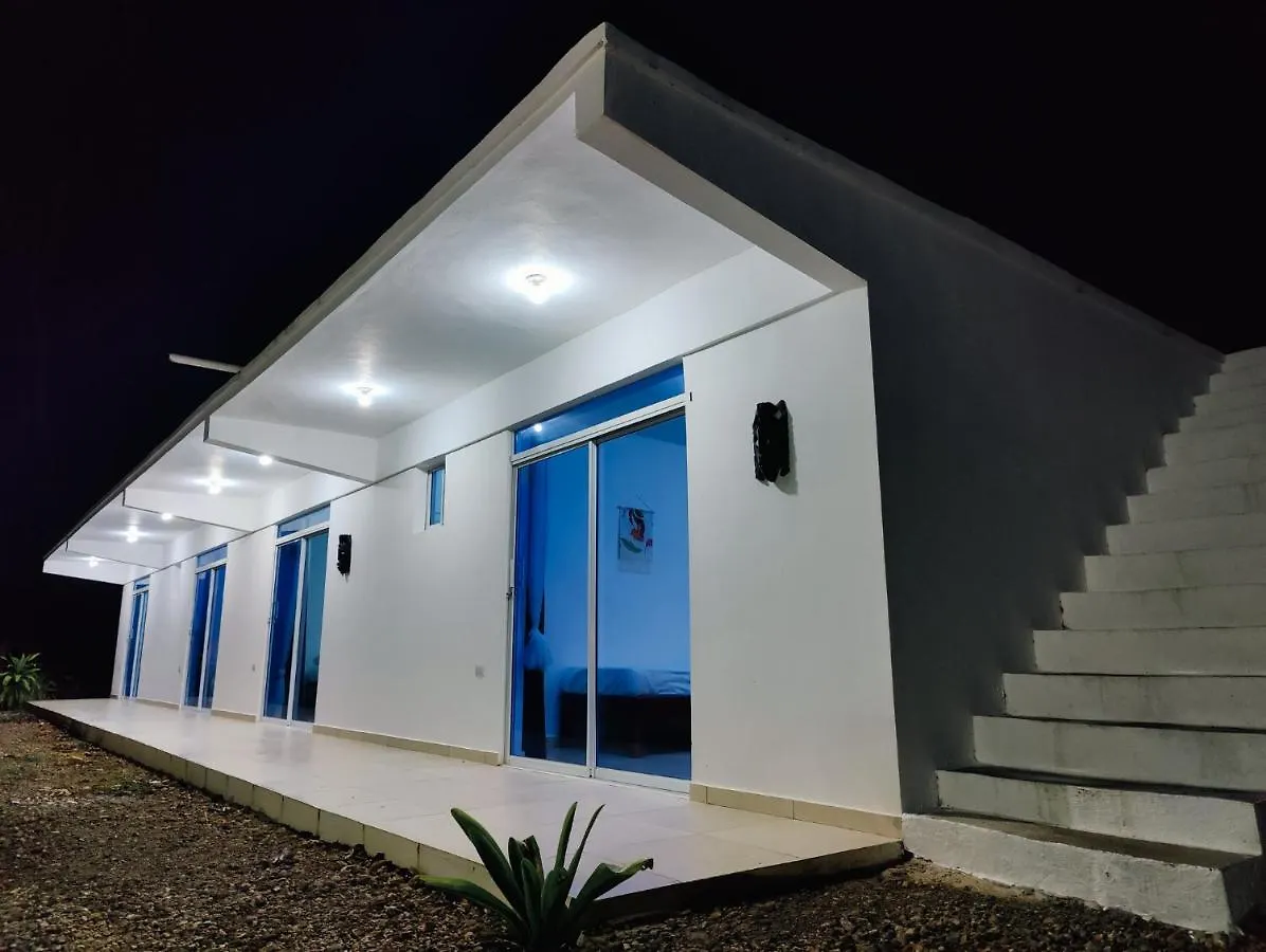 Vive El Valle Hotel 0*,  جمهورية الدومينيكان